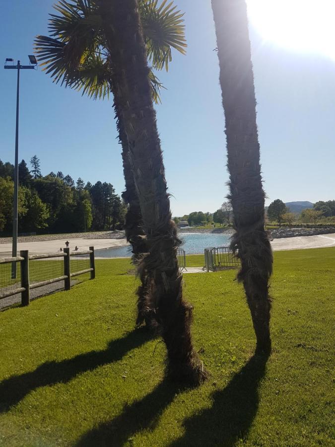 La Provence Vous Attend - 2Eme Etage Digne-les-Bains ภายนอก รูปภาพ